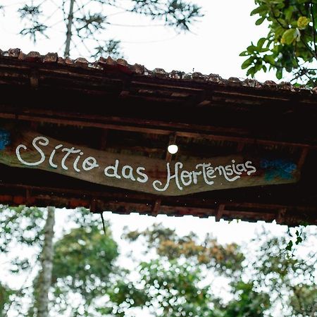 Sitio Das Hortensias Chales Консейсан-да-Ибитипока Экстерьер фото