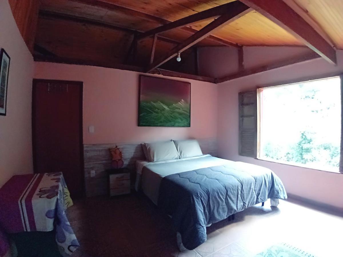 Sitio Das Hortensias Chales Консейсан-да-Ибитипока Экстерьер фото